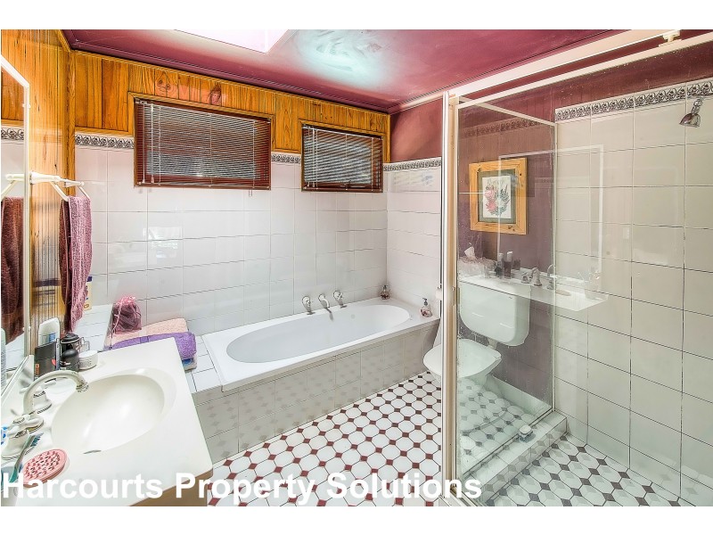 32 Forrest Cres, Camden NSW 2570