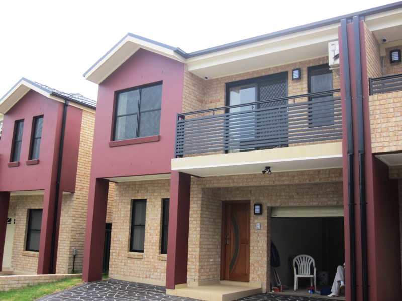 56 Pelargonium Cres, Macquarie Fields NSW 2564