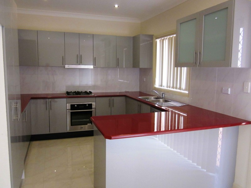 22 Fifth Ave, Macquarie Fields NSW 2564