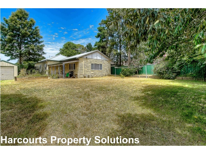 104 Belmont Rd, Glenfield NSW 2167