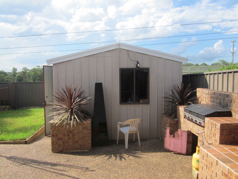 26 Fergusson St, Glenfield NSW 2167