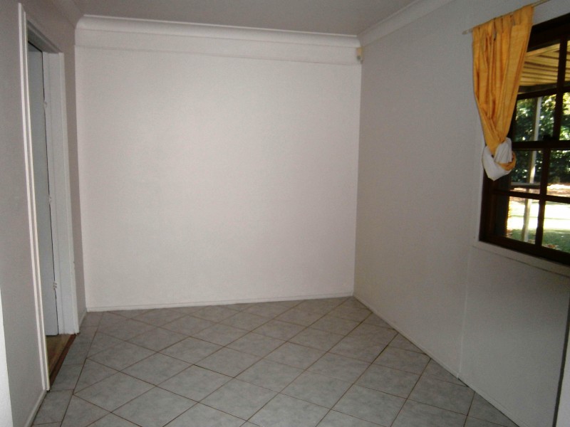 4 Mull Pl, St Andrews NSW 2566