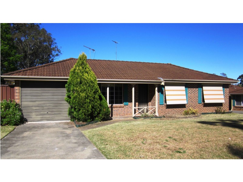 1/212 Harrow Rd, Glenfield NSW 2167