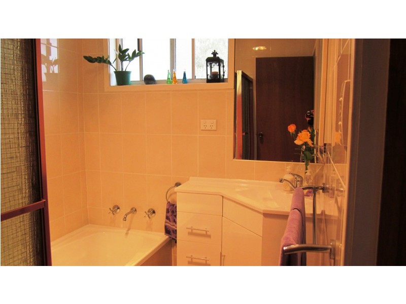 23/212 Harrow Rd, Glenfield NSW 2167