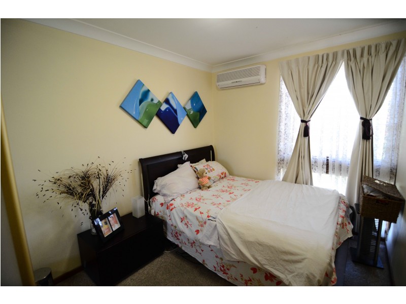 8/224 Harrow Rd, Glenfield NSW 2167