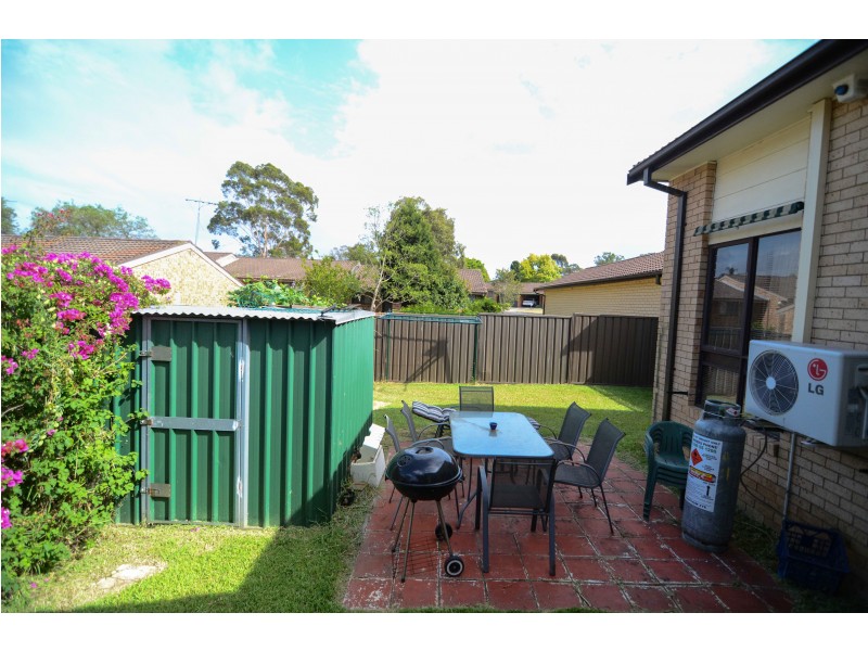 8/224 Harrow Rd, Glenfield NSW 2167