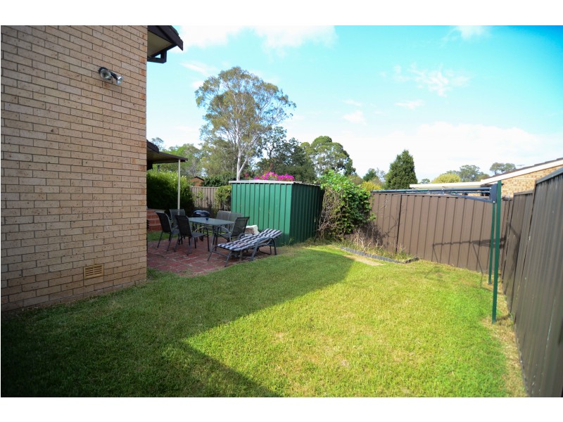 8/224 Harrow Rd, Glenfield NSW 2167