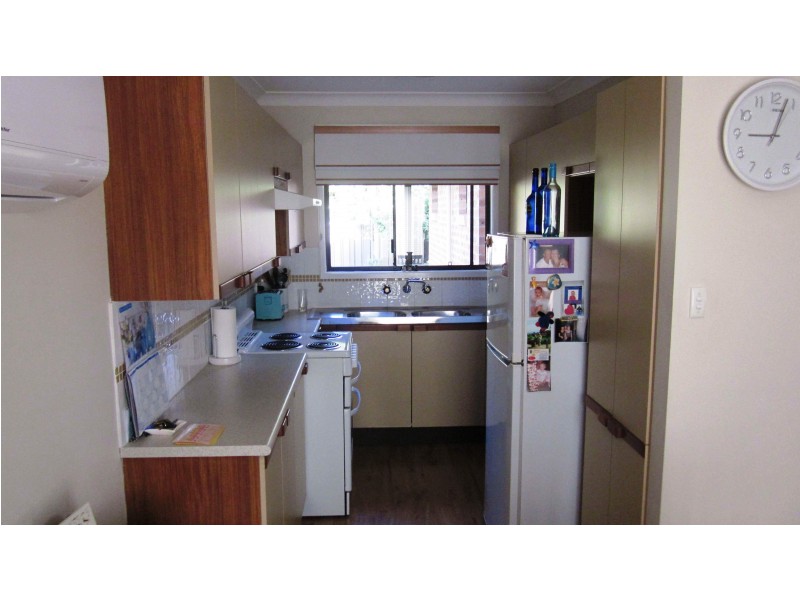 43/212 Harrow Rd, Glenfield NSW 2167