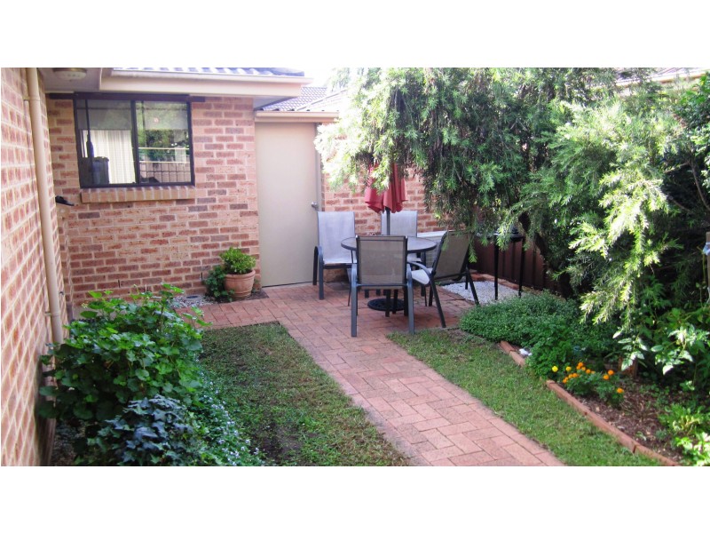 43/212 Harrow Rd, Glenfield NSW 2167