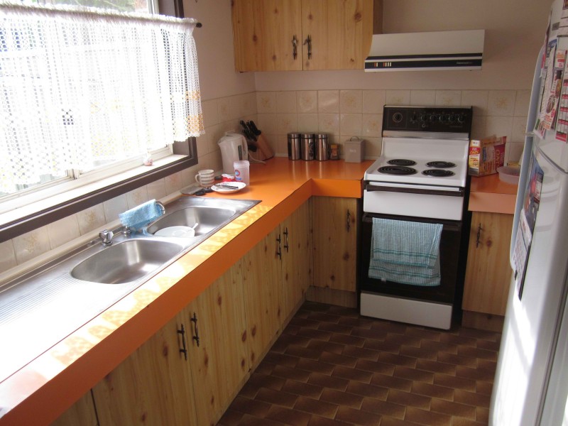 10/18 Belmont Rd, Glenfield NSW 2167