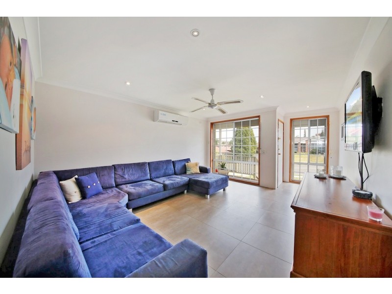 2/49 Aberdeen Rd, St Andrews NSW 2566