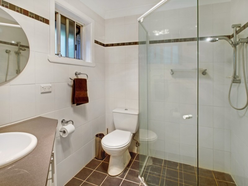 19 Adam Pl, Macquarie Fields NSW 2564