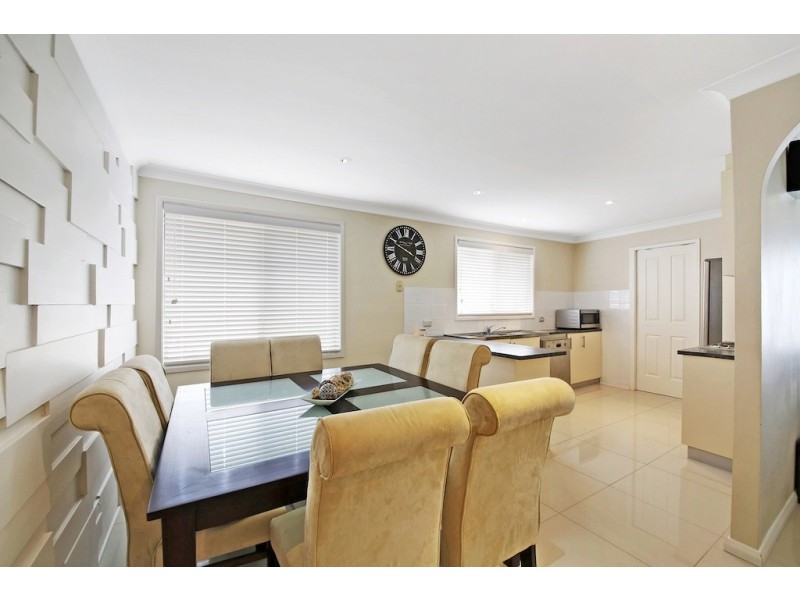 16 Sunderland St, Raby NSW 2566