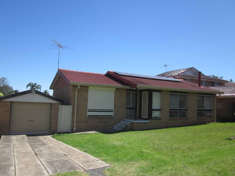 133 Fawcett St, Glenfield NSW 2167