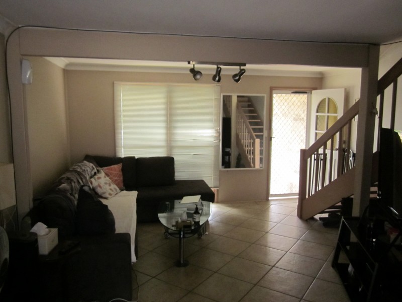 5/21-23 Gloucester St, Macquarie Fields NSW 2564