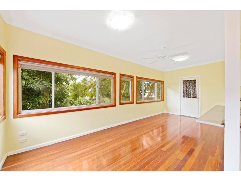 56 Bradbury Ave, Campbelltown NSW 2560