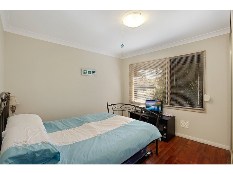 11/2 Whipbird Ave, Ingleburn NSW 2565