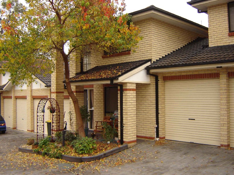 Minto NSW 2566