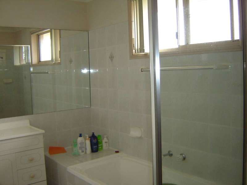 3/38 Railway Pde, Glenfield NSW 2167