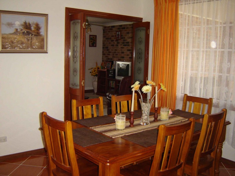 3 Bennett St, Minto NSW 2566