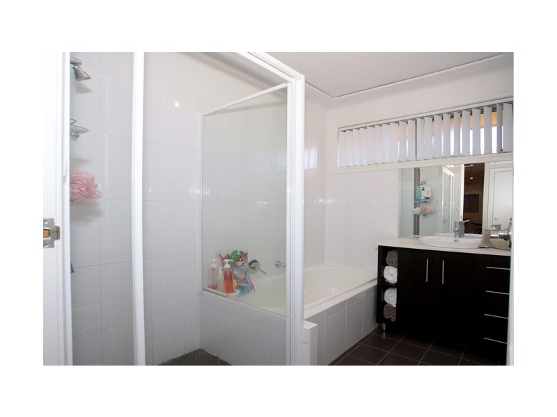 Macquarie Fields NSW 2564