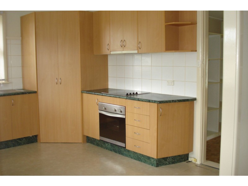 Macquarie Fields NSW 2564