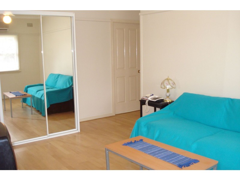 Macquarie Fields NSW 2564