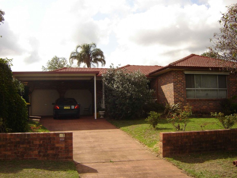 1 Moresby, Glenfield NSW 2167