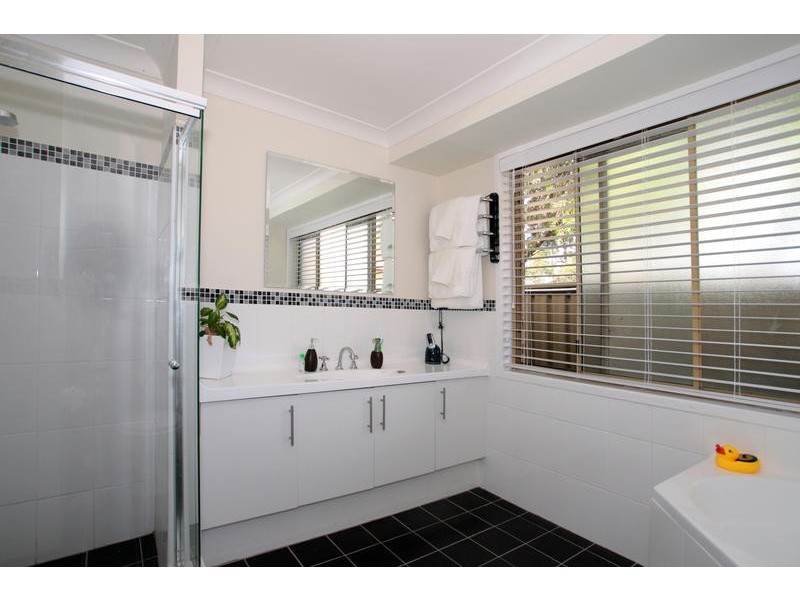 Macquarie Fields NSW 2564