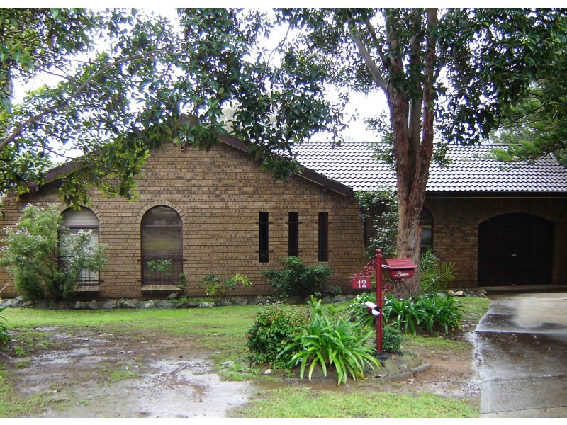 12 Kokoda Place, Glenfield NSW 2167