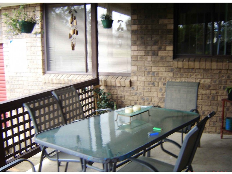 12 Kokoda Place, Glenfield NSW 2167