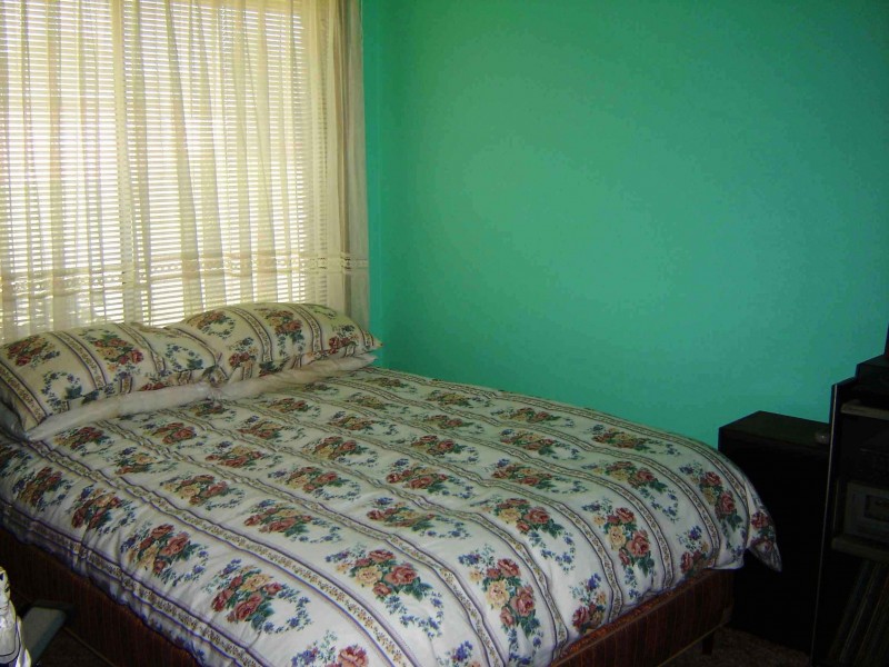 1 Kokoda Place, Glenfield NSW 2167