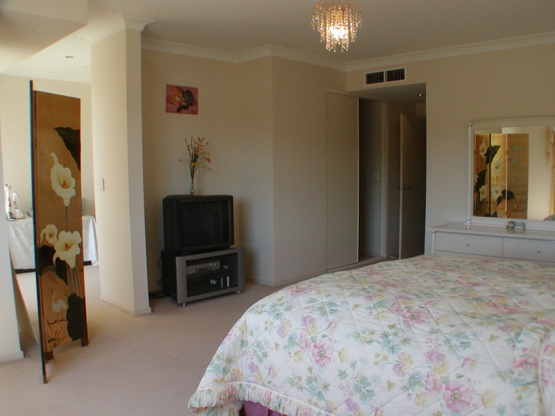 24 Karrabee Ave, Huntleys Cove NSW 2111