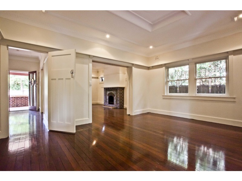 12 Archbold rd, Roseville NSW 2069