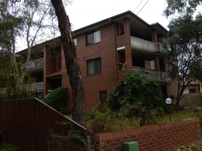 35 Sixth Avenue, Campsie NSW 2194