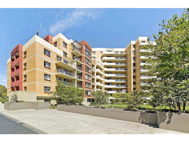 Strathfield NSW 2135