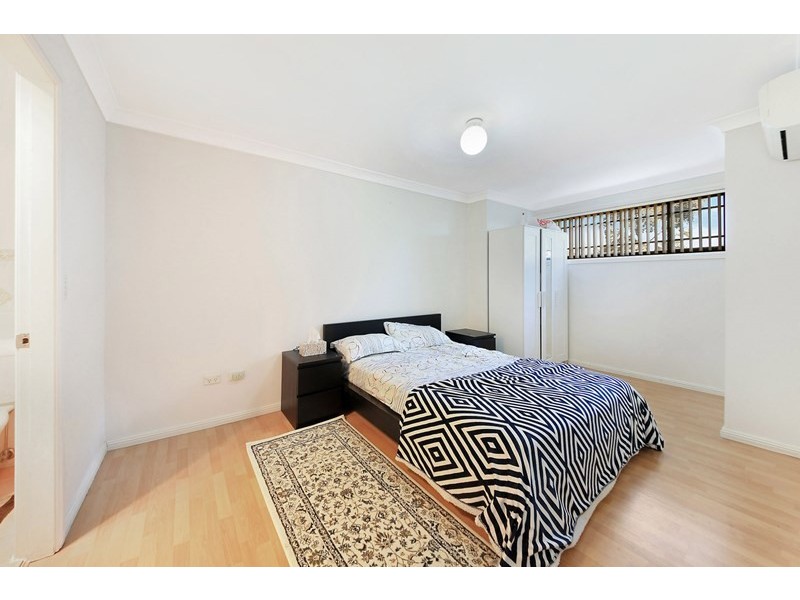 8/352-356 Merrylands Road, Merrylands NSW 2160