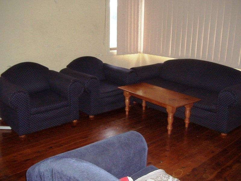 153 River Avenue, Fairfield East NSW 2165