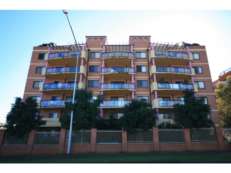 18/29 – 33 Kildare Road, Blacktown NSW 2148