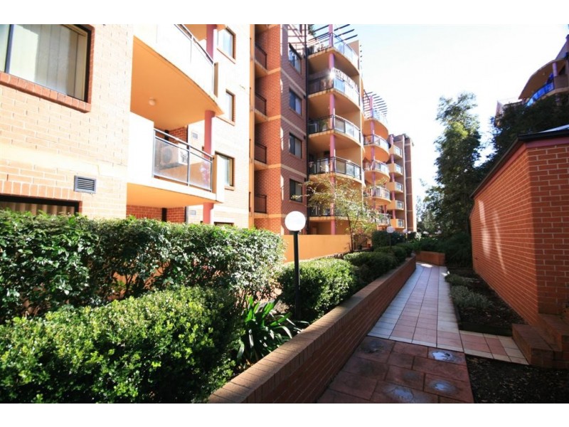 18/29 – 33 Kildare Road, Blacktown NSW 2148