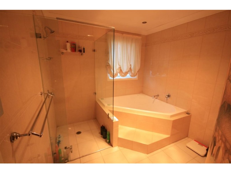 147 Chapel Lane, Baulkham Hills NSW 2153