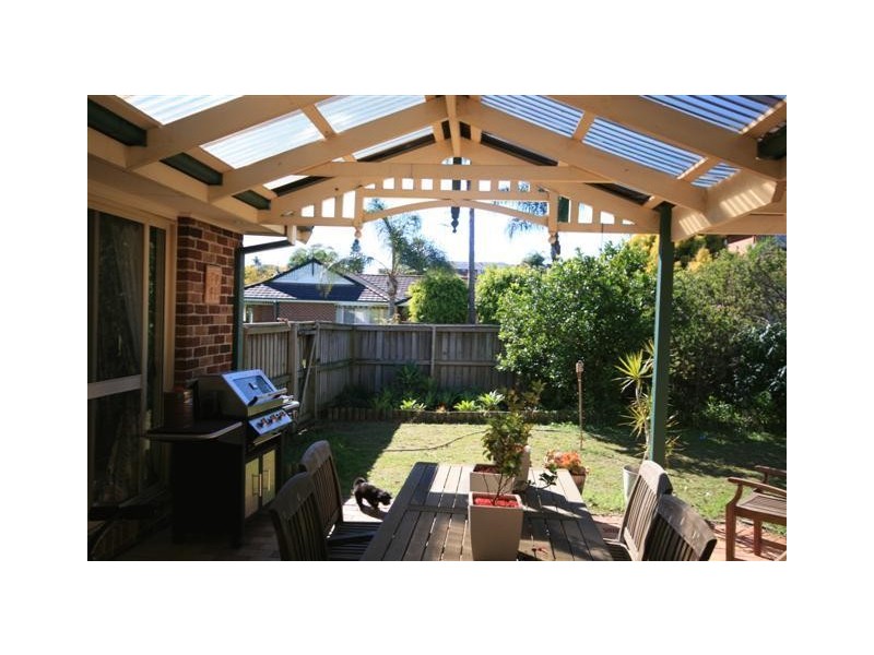 11 Springfield Crescent, Bella Vista NSW 2153