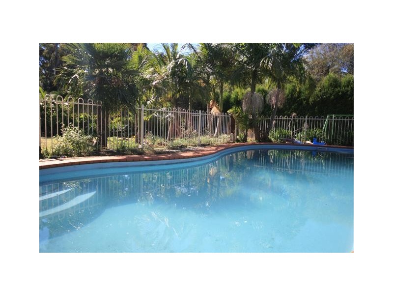 11 Leumeah Avenue, Baulkham Hills NSW 2153