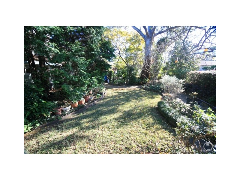 12 Livingstone Avenue, Baulkham Hills NSW 2153