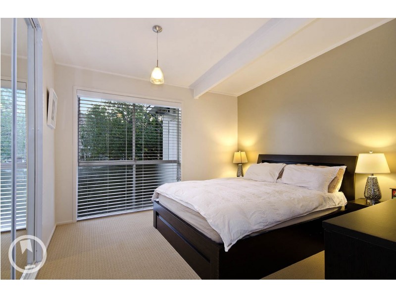 8 Woodstock Road, Carlingford NSW 2118