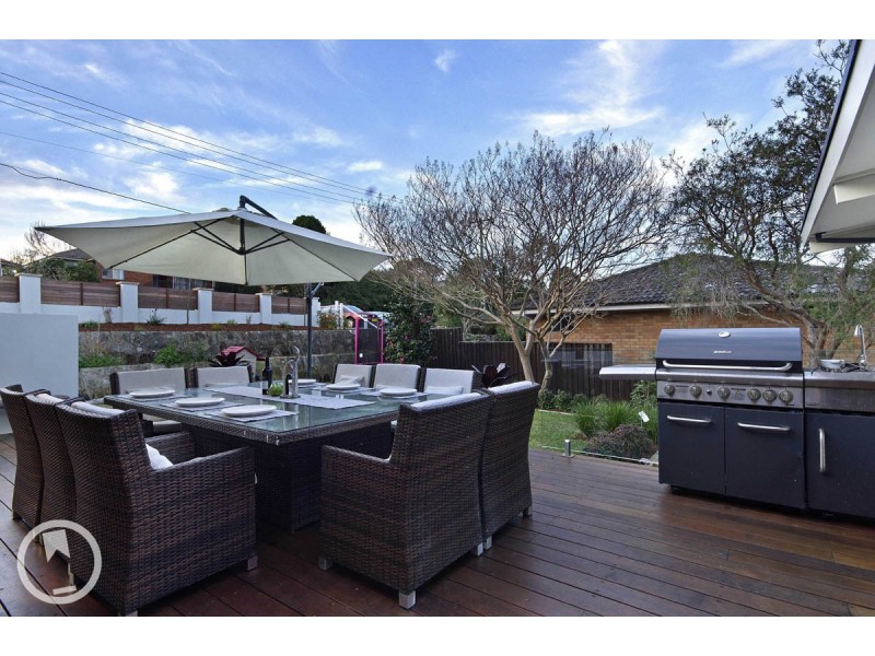 8 Woodstock Road, Carlingford NSW 2118