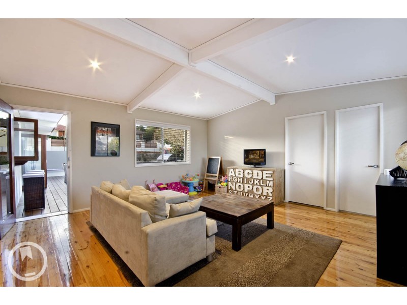 8 Woodstock Road, Carlingford NSW 2118