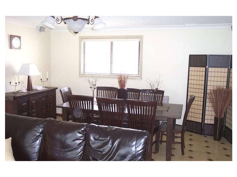 9 Marnpar Road, Seven Hills NSW 2147