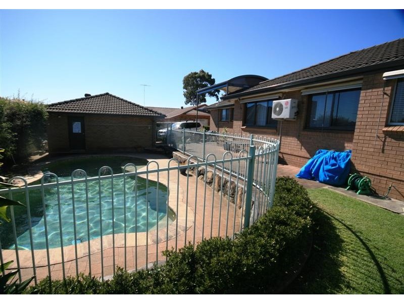 73 Watkins Road, Baulkham Hills NSW 2153