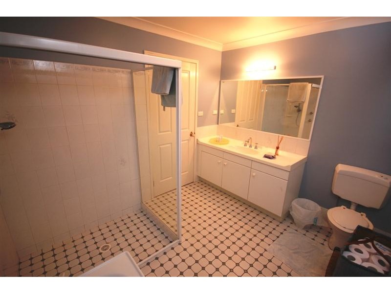 17 Francesco Crescent, Bella Vista NSW 2153